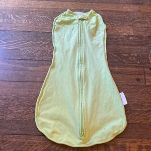 Original Woombie zip swaddle, big baby 14-19 lbs